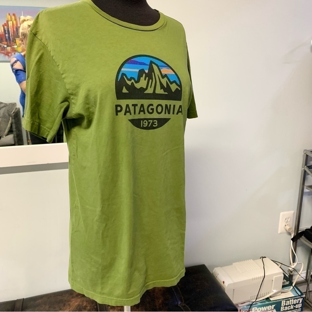 Patagonia Green Short Sleeve Tee